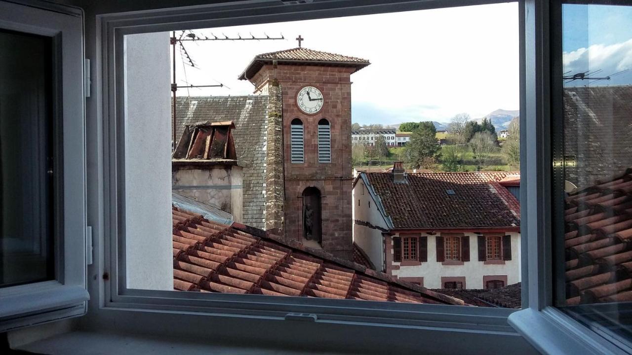 Gite Ultreia Vertes Montagnes Saint-Jean-Pied-de-Port Exterior foto